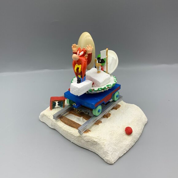 Vintage Danbury Mint Looney Tunes Christmas Express Train in Original Box - Picture 5 of 16